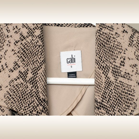 Cabi King Cobra Coat - Unworn Chic Statement Piece (Size Small) - Picture 5 of 9
